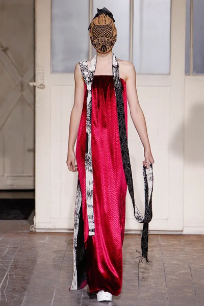 Look 7